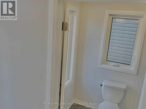 64 Fairey Crescent, Hamilton, ON - Indoor Photo Showing Bathroom