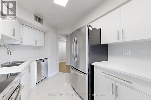 1806 - 30 Greenfield Avenue, Toronto, ON - Indoor Photo Showing Kitchen With Double Sink