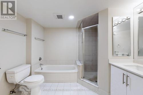 1806 - 30 Greenfield Avenue, Toronto, ON - Indoor Photo Showing Bathroom