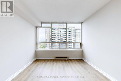 1806 - 30 Greenfield Avenue, Toronto, ON - Indoor Photo Showing Other Room
