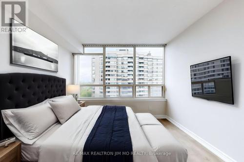 1806 - 30 Greenfield Avenue, Toronto, ON - Indoor Photo Showing Bedroom