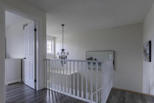 62 Amore Boulevard, Hamilton, ON - Indoor Photo Showing Other Room
