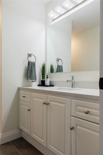 62 Amore Boulevard, Hamilton, ON - Indoor Photo Showing Bathroom