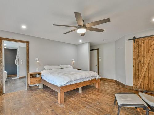 Master bedroom - 180 Av. Nantel, Sainte-Agathe-Des-Monts, QC - Indoor Photo Showing Bedroom