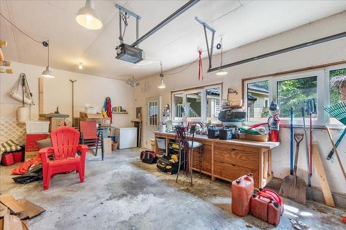 4238 Woodbury Village Road, Kaslo, BC - Indoor Photo Showing Garage