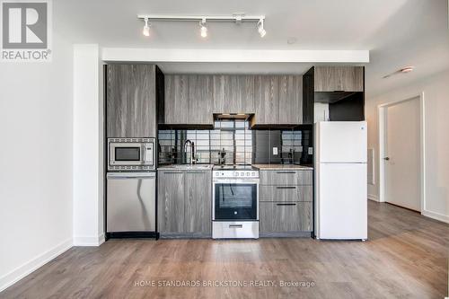 5205 - 501 Yonge Street, Toronto, ON - Indoor Photo Showing Kitchen