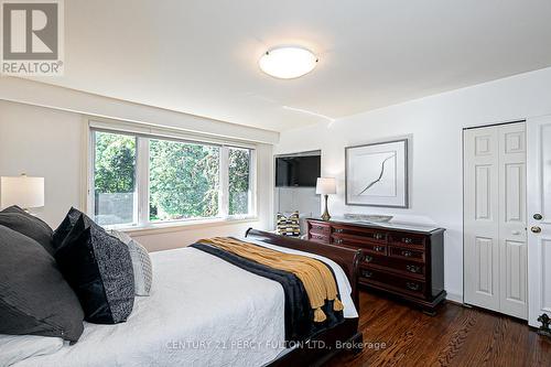 4 Page Avenue, Toronto (Bayview Village), ON - Indoor Photo Showing Bedroom