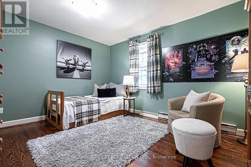 4 Page Avenue, Toronto (Bayview Village), ON - Indoor Photo Showing Bedroom