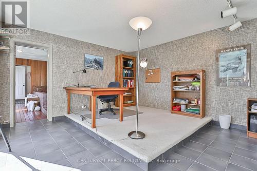 4 Page Avenue, Toronto (Bayview Village), ON - Indoor Photo Showing Other Room