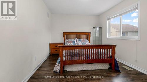 24 Sugarhill Drive, Brampton, ON - Indoor Photo Showing Bedroom