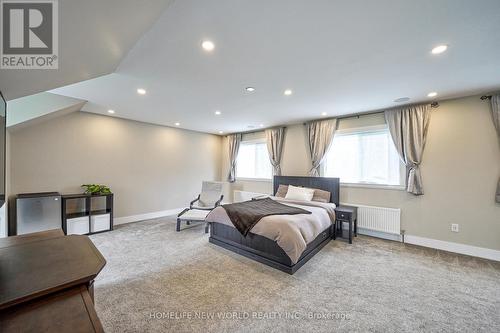 21 Erindale Drive, Erin, ON - Indoor Photo Showing Bedroom