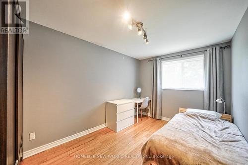 21 Erindale Drive, Erin, ON - Indoor Photo Showing Bedroom