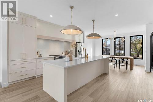 1029 Schulyer Street, Saskatoon, SK - Indoor Photo Showing Kitchen With Upgraded Kitchen