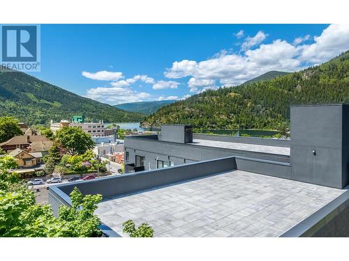 514 Victoria  Street Unit# 411, Nelson, BC - Outdoor With View