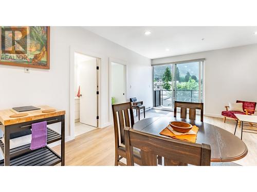 514 Victoria  Street Unit# 411, Nelson, BC - Indoor Photo Showing Dining Room