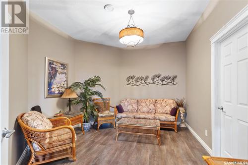 30 Pape Drive, Humboldt Lake, SK - Indoor Photo Showing Living Room