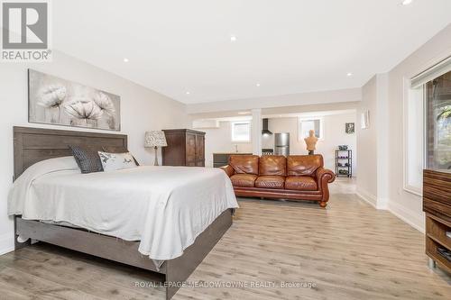 17 Ontario Street, Halton Hills, ON - Indoor Photo Showing Bedroom