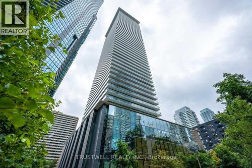 3002 - 33 Charles Street E, Toronto, ON - Outdoor