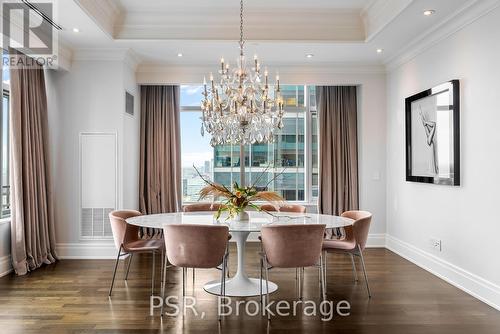 3901 - 311 Bay Street, Toronto (Bay Street Corridor), ON - Indoor Photo Showing Dining Room