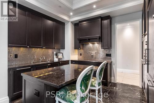 3901 - 311 Bay Street, Toronto (Bay Street Corridor), ON - Indoor Photo Showing Kitchen With Upgraded Kitchen