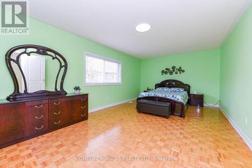 38 Mint Leaf Boulevard, Brampton, ON - Indoor Photo Showing Bedroom