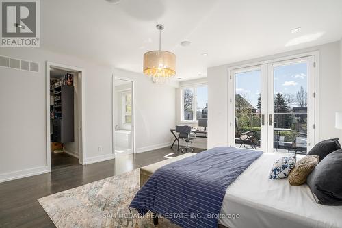 685 Montbeck Crescent, Mississauga, ON - Indoor Photo Showing Bedroom