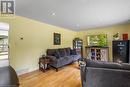 805 Mcnaughton Street, South Bruce Peninsula, ON  - Indoor Photo Showing Living Room 