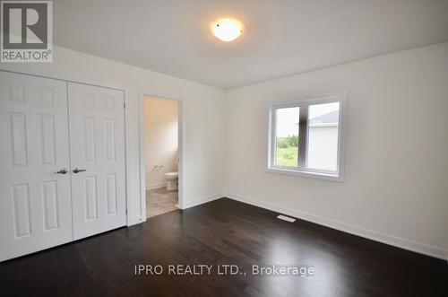 166 Aviron Crescent, Welland, ON - Indoor Photo Showing Other Room