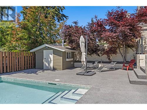 990 Walker Drive, Kelowna, BC - Outdoor