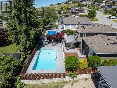 990 Walker Drive, Kelowna, BC - Outdoor With In Ground Pool