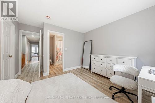 110 Mount Ranier Crescent, Brampton, ON - Indoor Photo Showing Bedroom