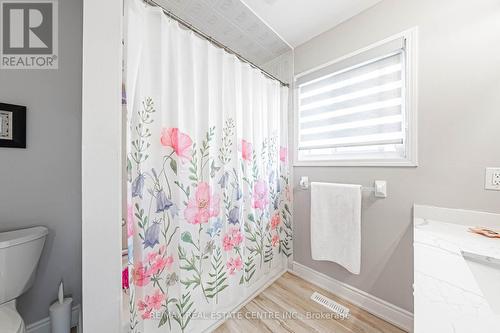 110 Mount Ranier Crescent, Brampton, ON - Indoor Photo Showing Bathroom