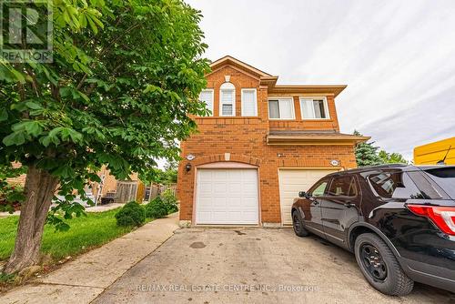 110 Mount Ranier Crescent, Brampton, ON - Outdoor