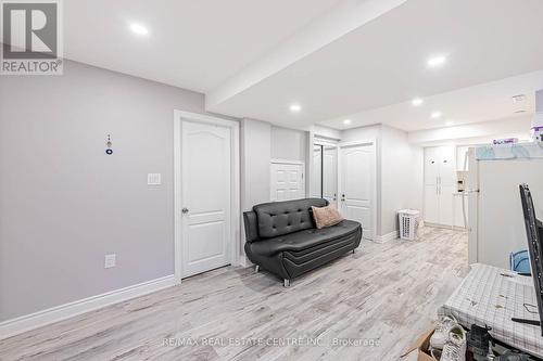 110 Mount Ranier Crescent, Brampton, ON - Indoor