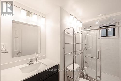 Lower - 282 Markland Drive, Toronto, ON - Indoor Photo Showing Bathroom