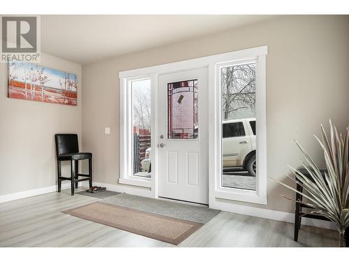 7880 Pleasant Valley Road, Vernon, BC - Indoor Photo Showing Other Room