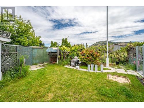 15018 Vanderburgh Avenue, Summerland, BC - Outdoor