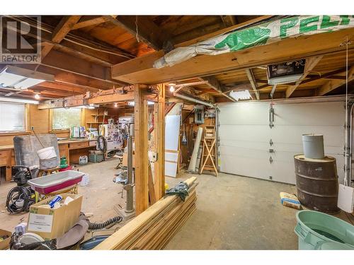 15018 Vanderburgh Avenue, Summerland, BC - Indoor Photo Showing Garage