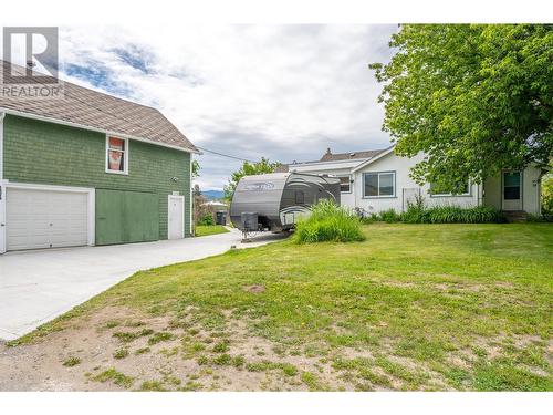 15018 Vanderburgh Avenue, Summerland, BC - Outdoor