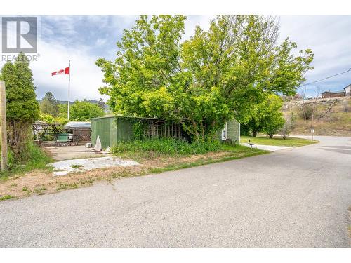 15018 Vanderburgh Avenue, Summerland, BC - Outdoor