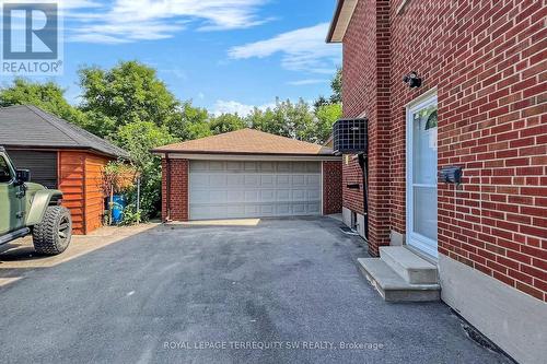 Upper - 17 Woodenhill Court, Toronto, ON - Outdoor With Exterior