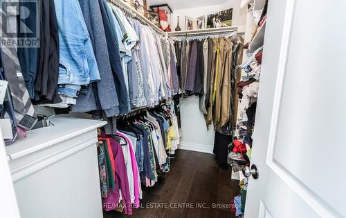 8536 Forestview Boulevard, Niagara Falls, ON - Indoor With Storage