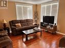 620 2Nd Avenue, Raymore, SK  - Indoor Photo Showing Living Room 