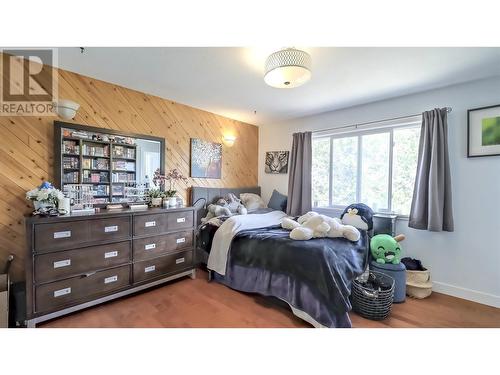 12821 Schaeffer Crescent, Summerland, BC - Indoor Photo Showing Bedroom