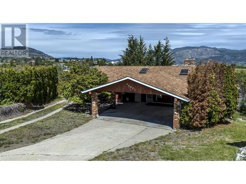 12821 Schaeffer Crescent, Summerland, BC - Outdoor