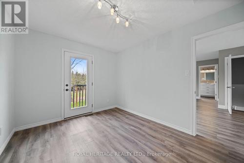 28 Andrew Court, Kawartha Lakes, ON - Indoor Photo Showing Other Room