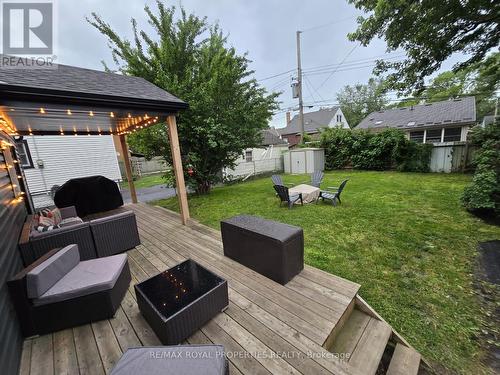 271 Adeline Avenue N, Hamilton (Normanhurst), ON - Outdoor With Deck Patio Veranda