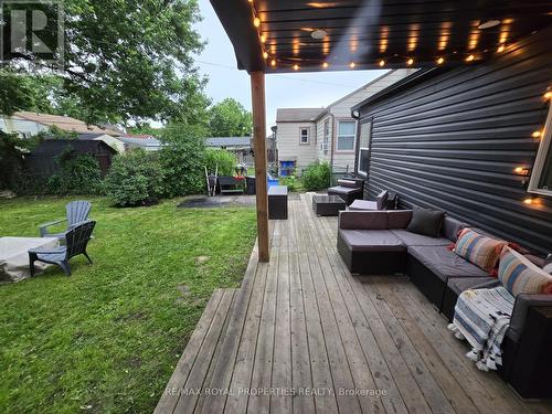 271 Adeline Avenue N, Hamilton (Normanhurst), ON - Outdoor With Deck Patio Veranda With Exterior