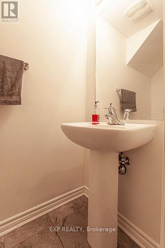 51 - 200 Veterans Drive, Brampton, ON - Indoor Photo Showing Bathroom