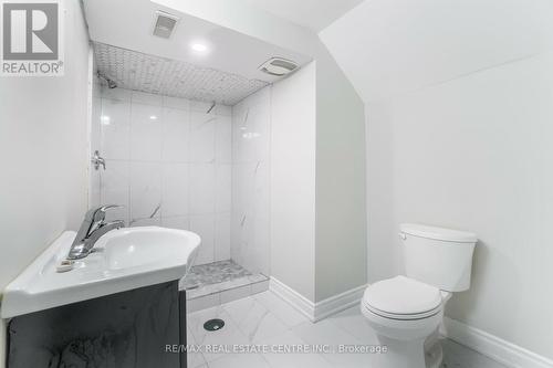 27 Fulmer Road, Brampton, ON - Indoor Photo Showing Bathroom